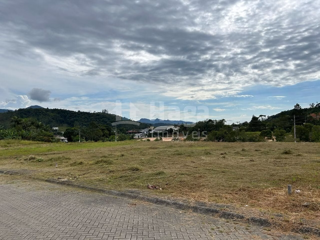 Terreno de 347 m² em Guabiruba, SC