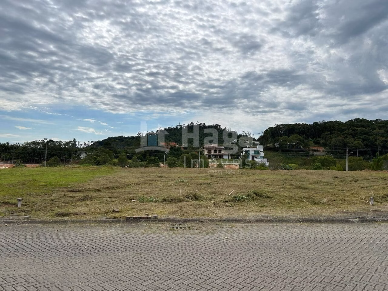 Terreno de 347 m² em Guabiruba, SC
