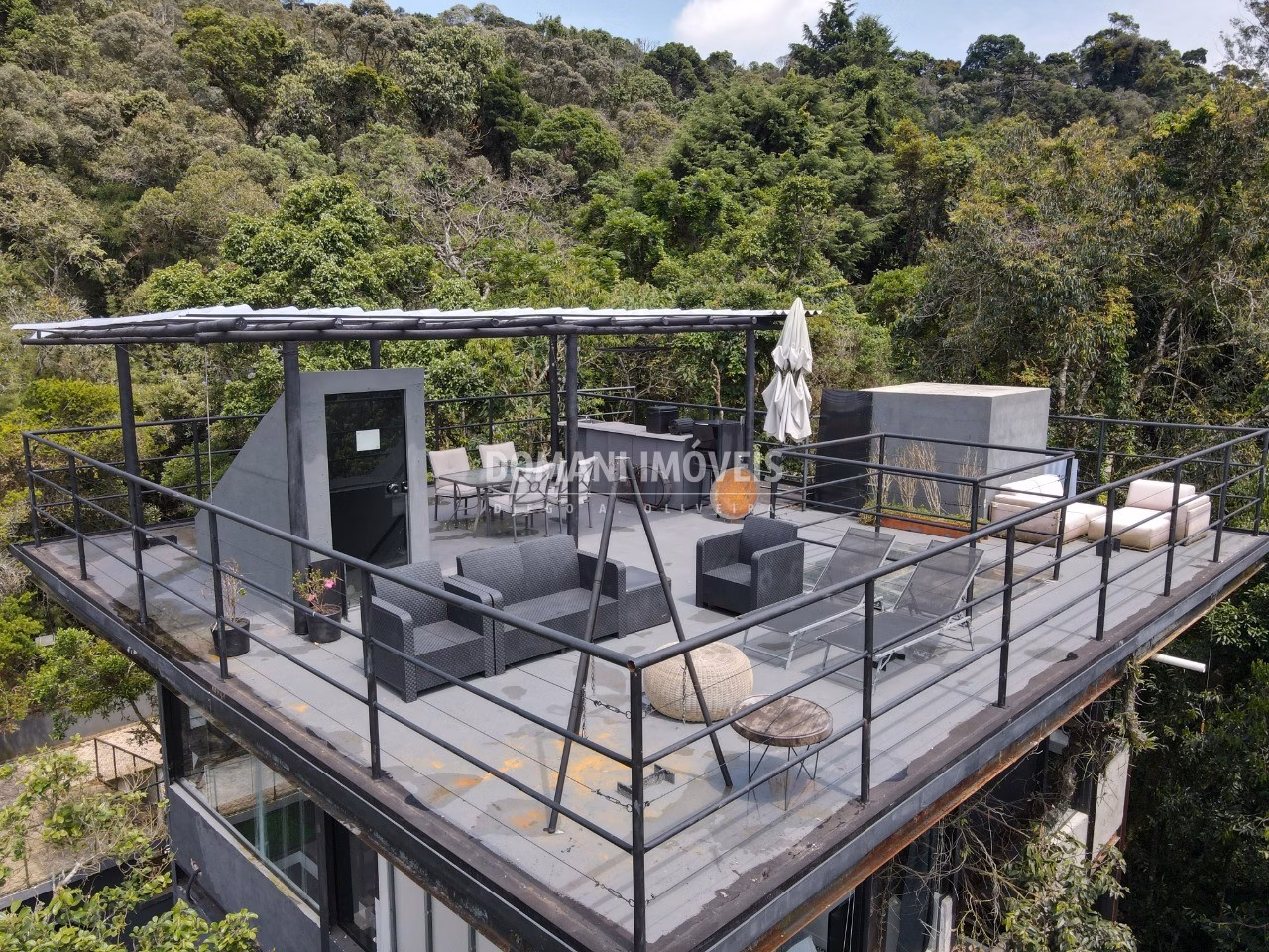 House of 2,600 m² in Campos do Jordão, SP, Brazil