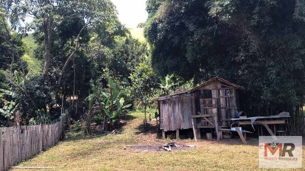 Chácara de 3.200 m² em Camanducaia, MG