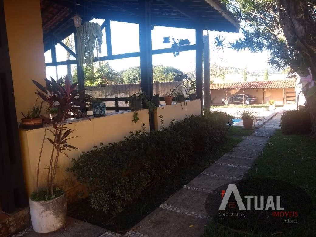 Casa de 1.005 m² em Atibaia, SP
