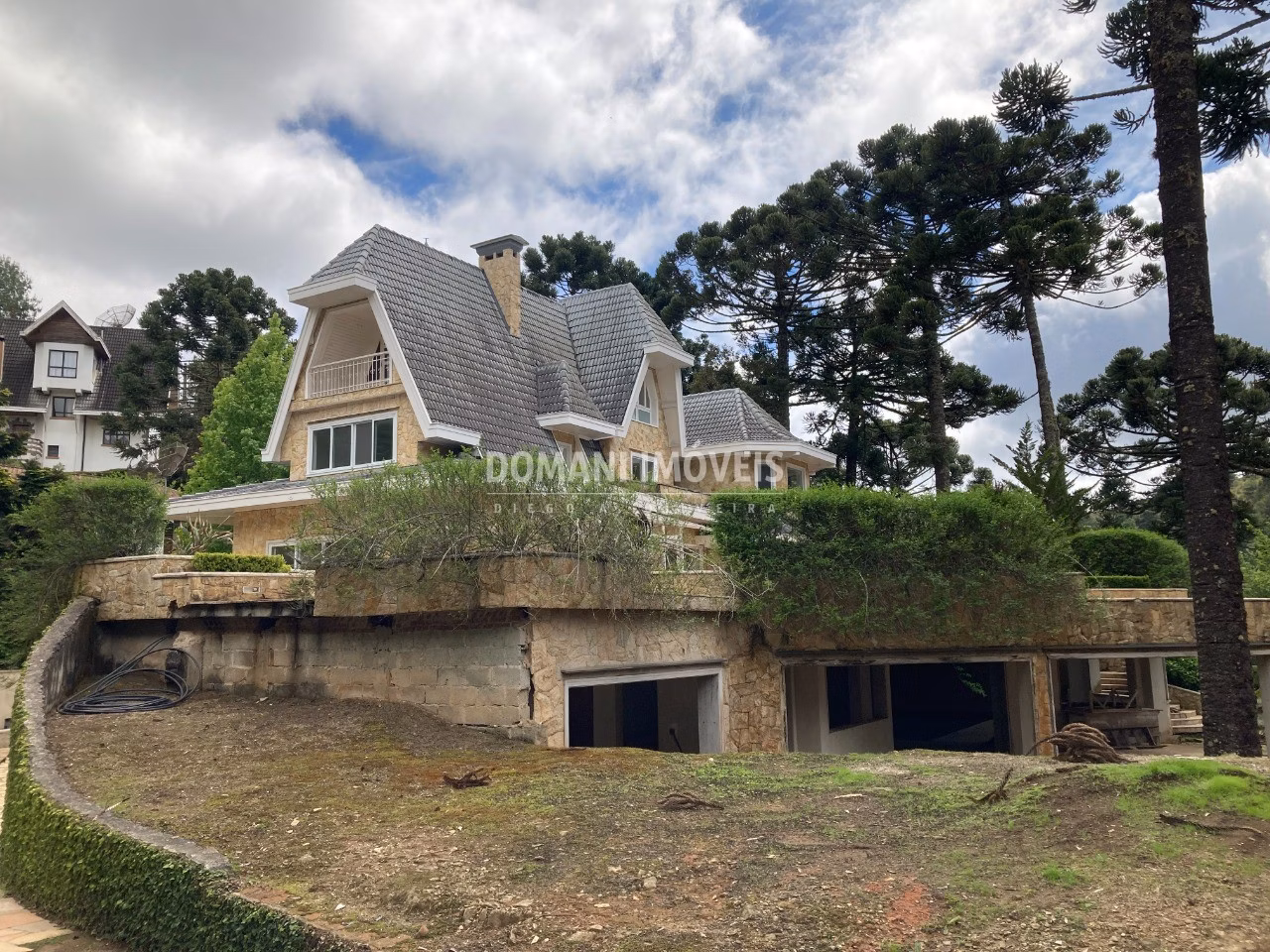 House of 3,190 m² in Campos do Jordão, SP, Brazil