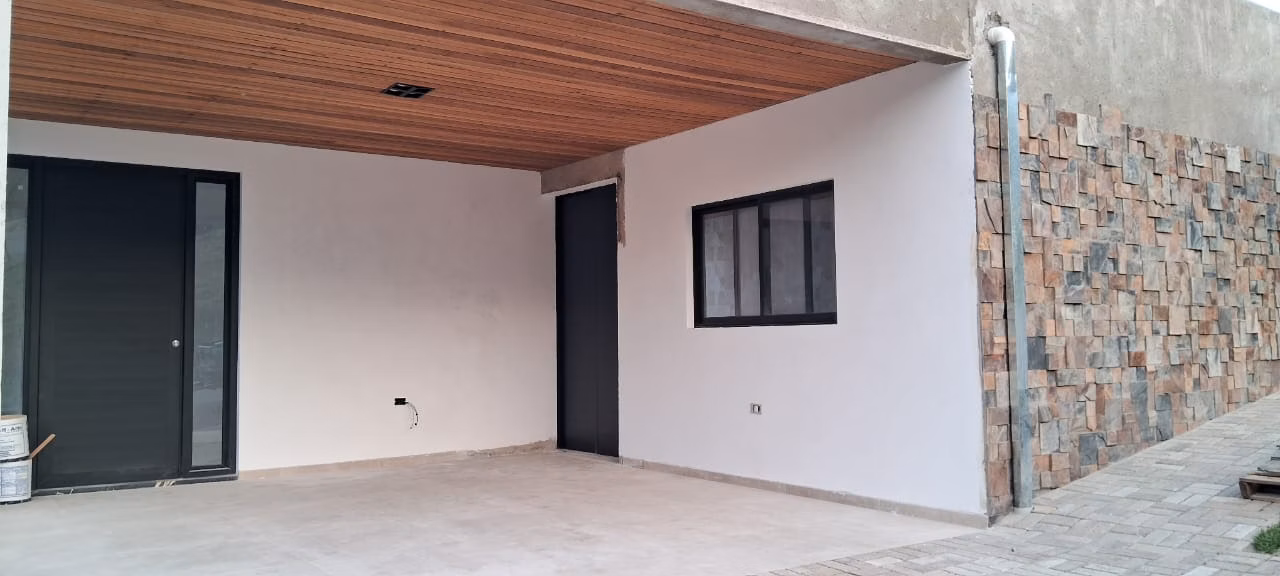 Casa de 300 m² em São José dos Campos, SP