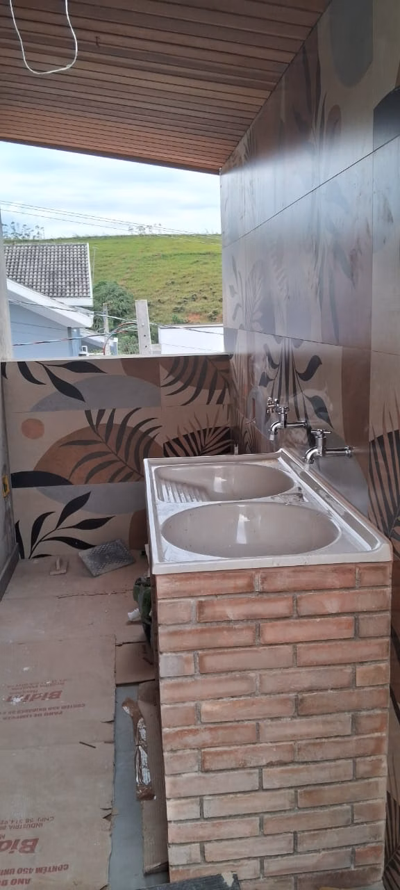 Casa de 300 m² em São José dos Campos, SP