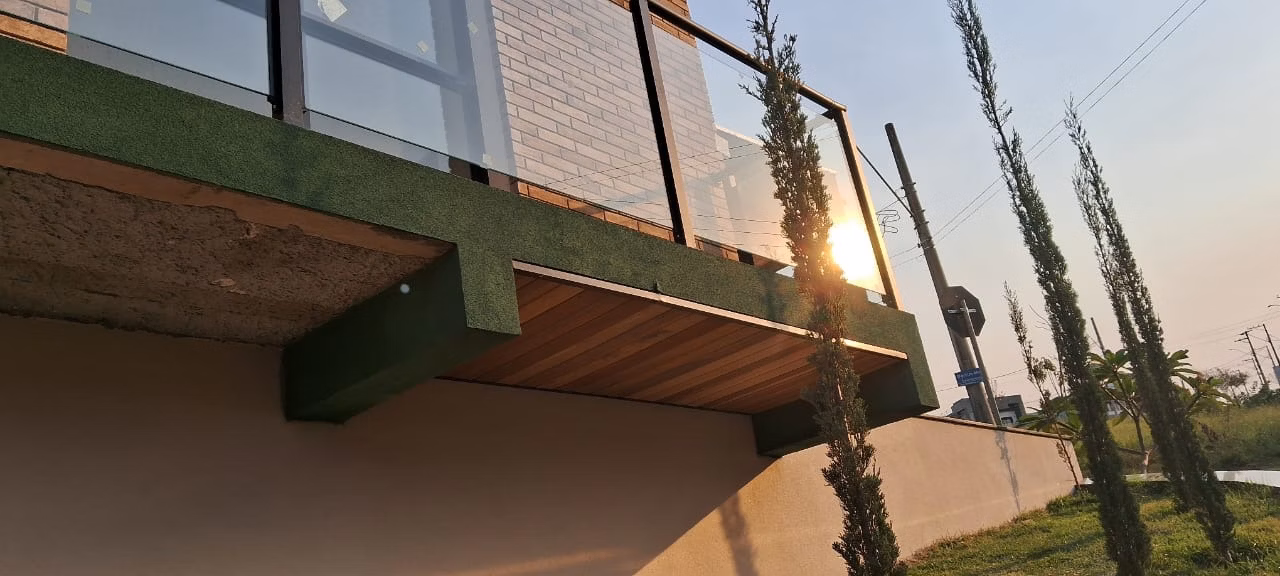 Casa de 300 m² em São José dos Campos, SP