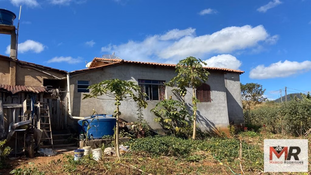 Chácara de 3.600 m² em Borda da Mata, MG
