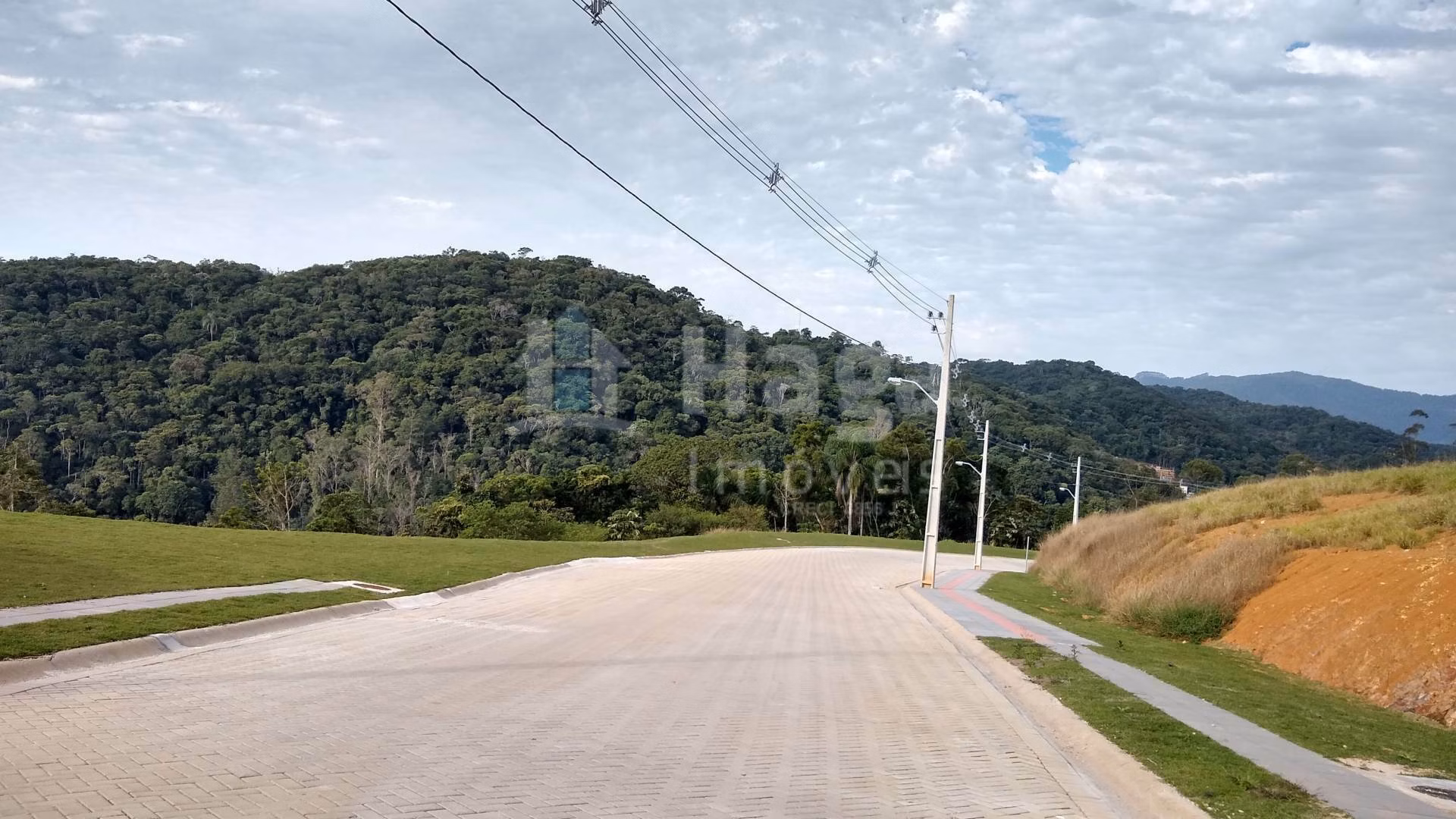 Terreno de 418 m² em Brusque, SC