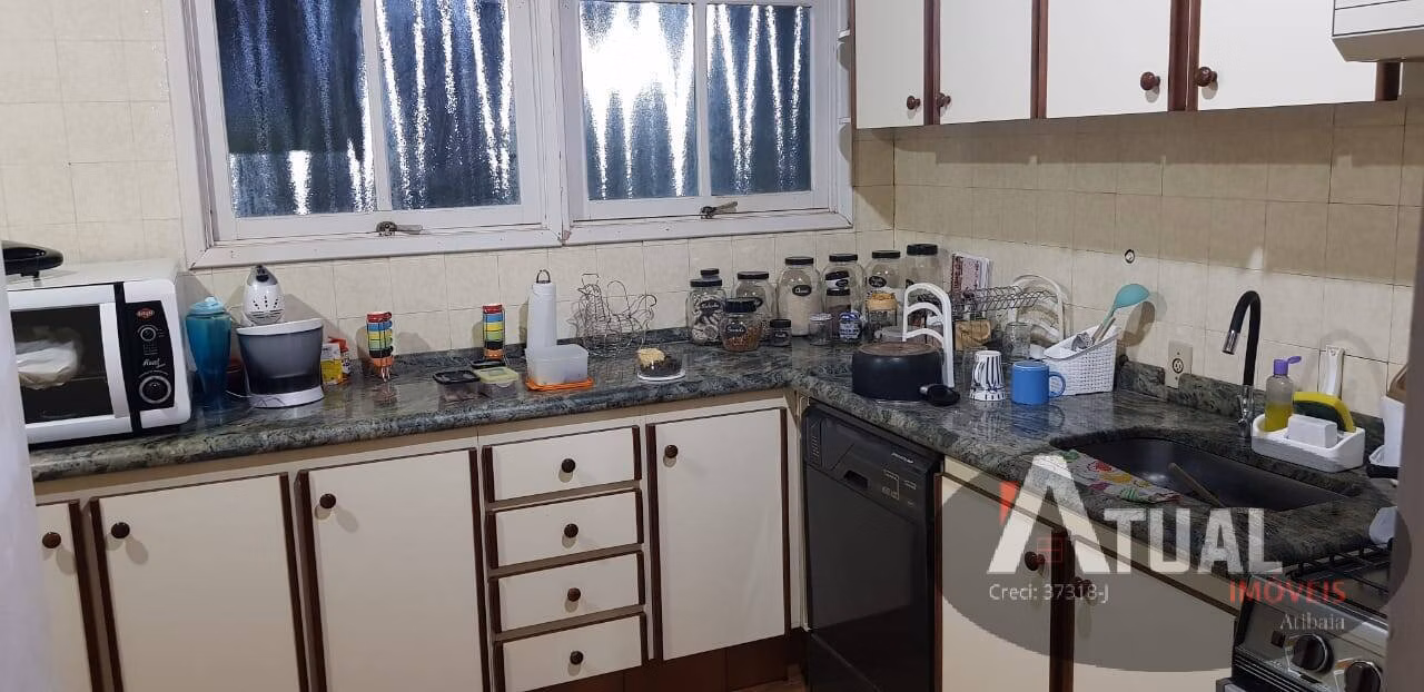 Casa de 1.603 m² em Atibaia, SP