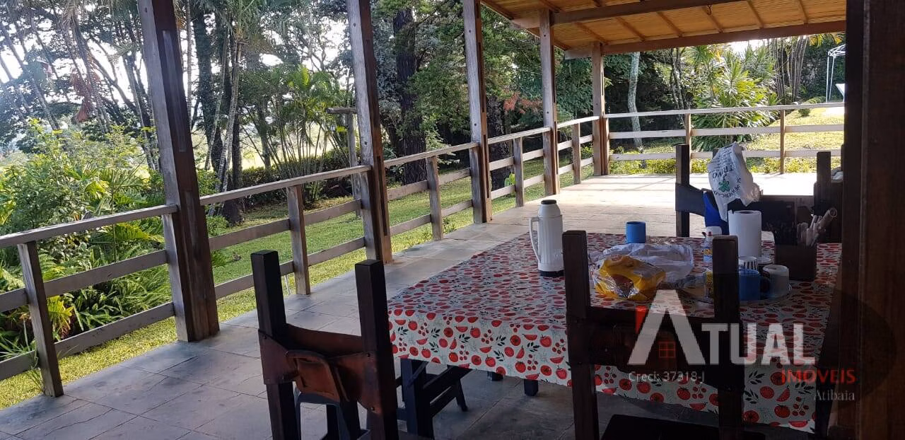 Casa de 1.603 m² em Atibaia, SP
