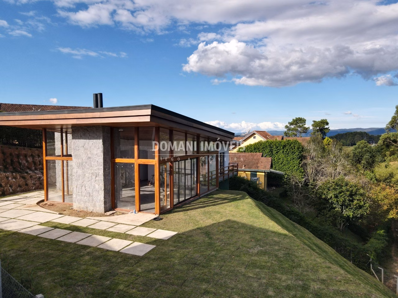 House of 1,040 m² in Campos do Jordão, SP, Brazil