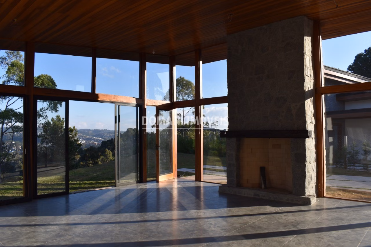 House of 1,040 m² in Campos do Jordão, SP, Brazil
