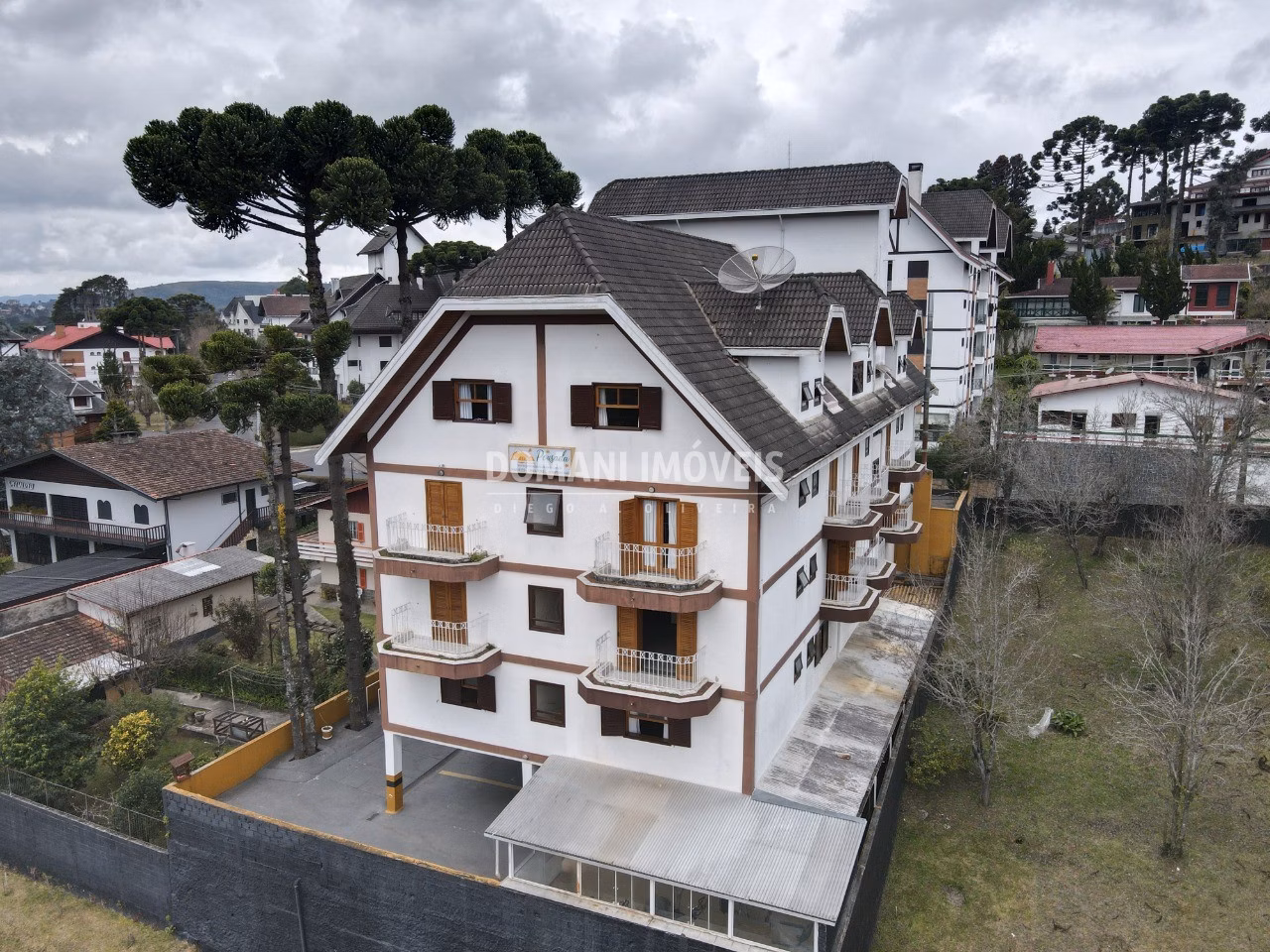 Lodging of 1.560 m² in Campos do Jordão, SP, Brazil