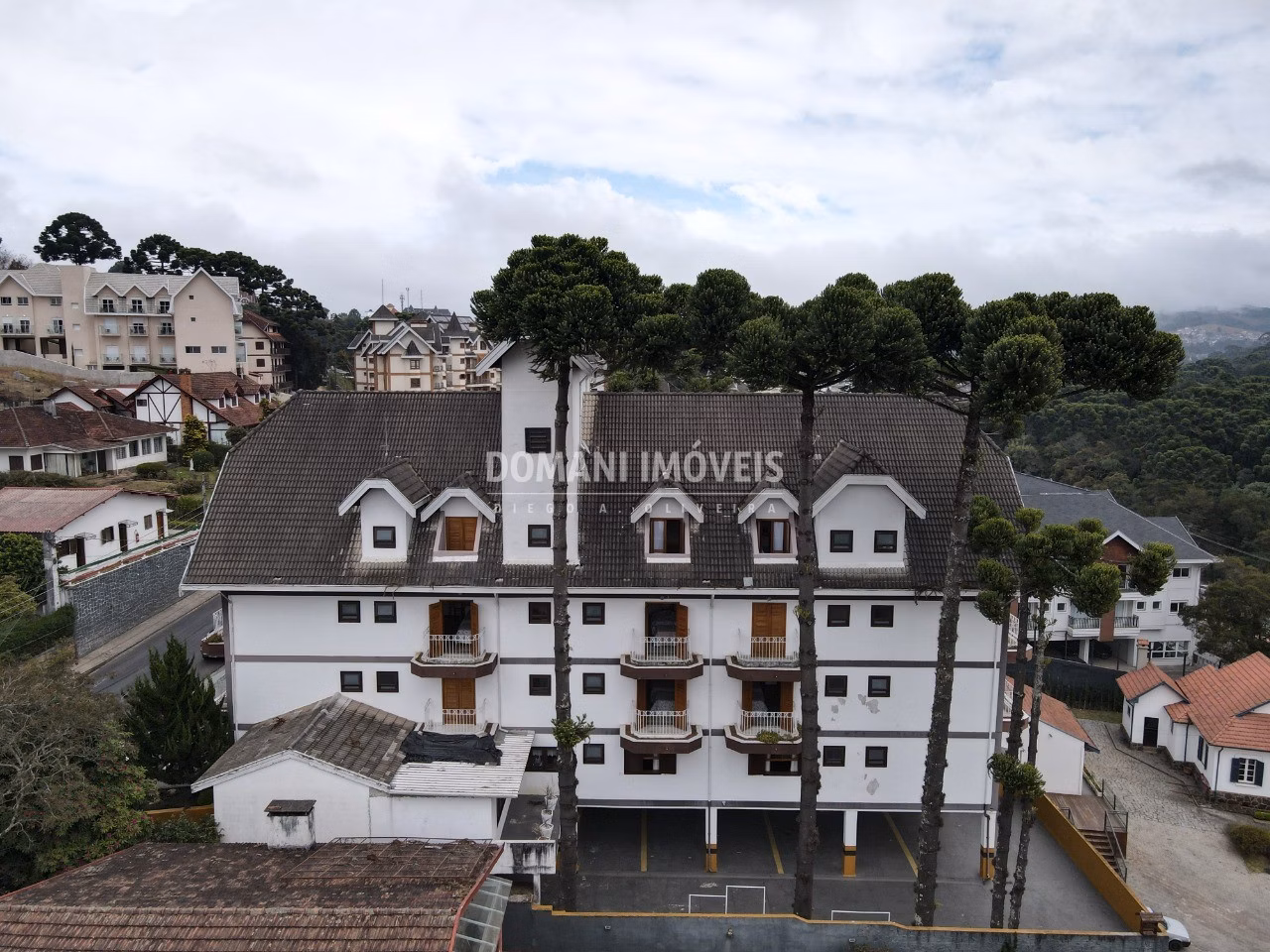 Lodging of 1.560 m² in Campos do Jordão, SP, Brazil