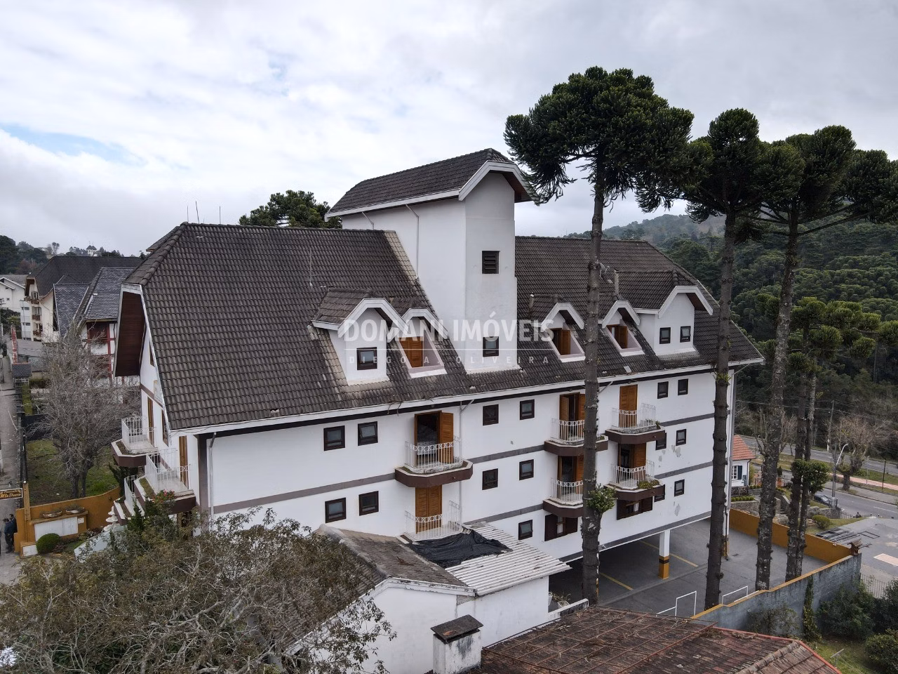 Lodging of 1.560 m² in Campos do Jordão, SP, Brazil