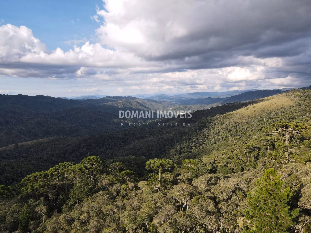 Plot of 1,010 m² in Campos do Jordão, SP, Brazil