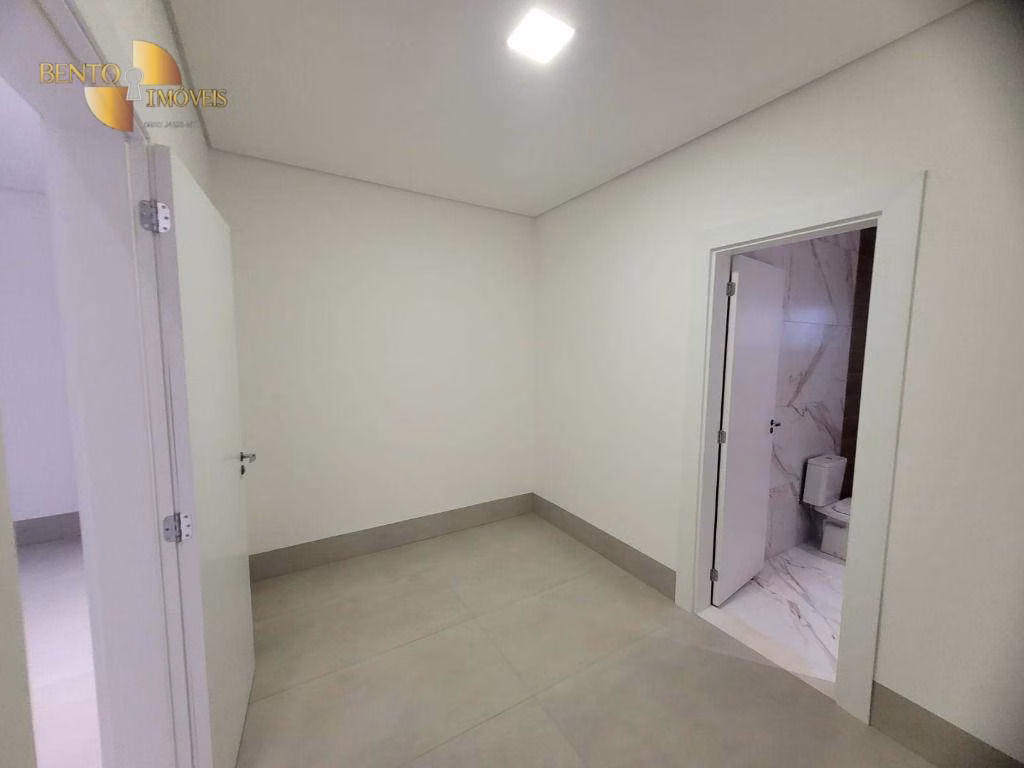 Casa de 424 m² em Cuiabá, MT