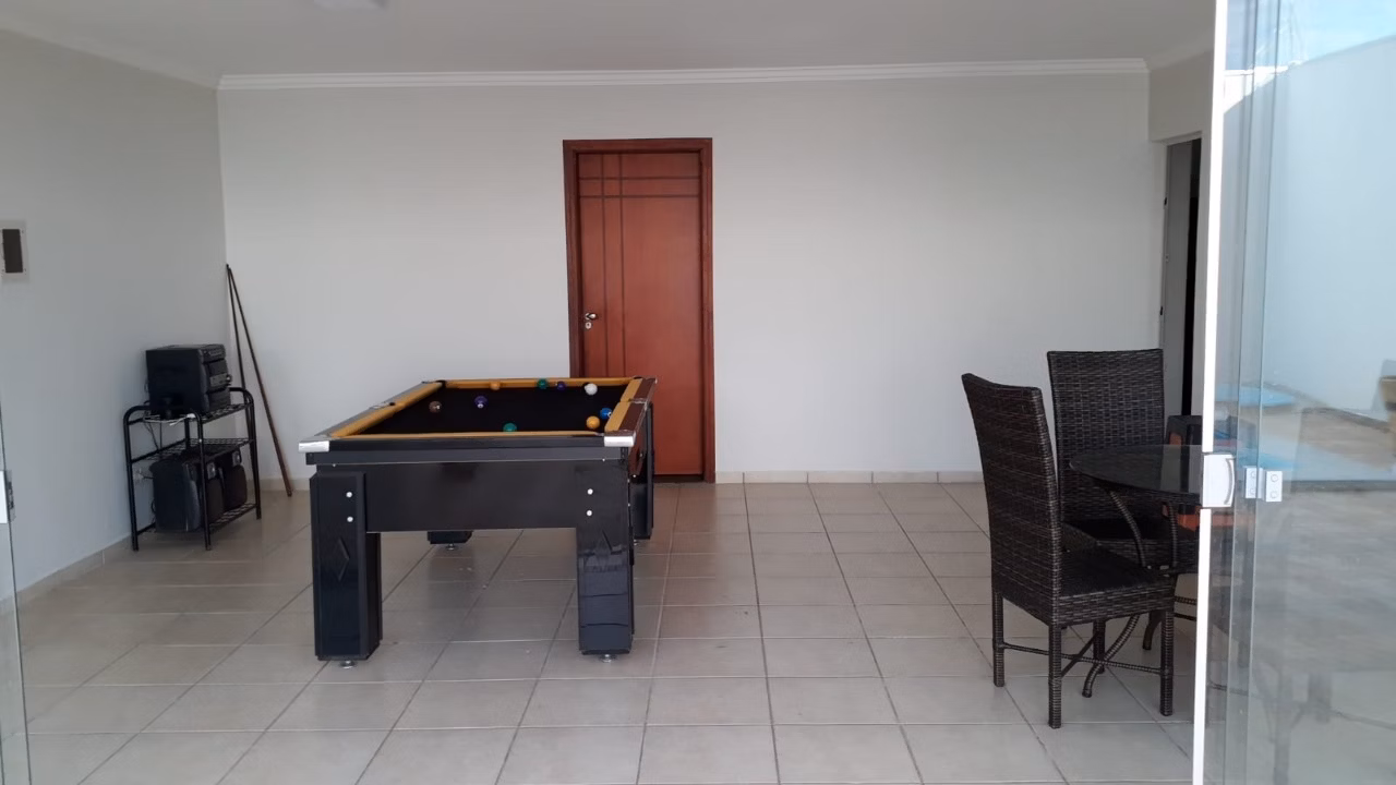 House of 360 m² in Santa Bárbara d'Oeste, SP, Brazil