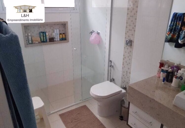 Casa de 400 m² em Paulínia, SP