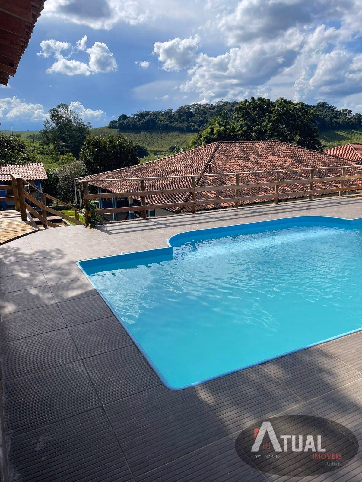 Small farm of 82 acres in Piranguinho, MG, Brazil