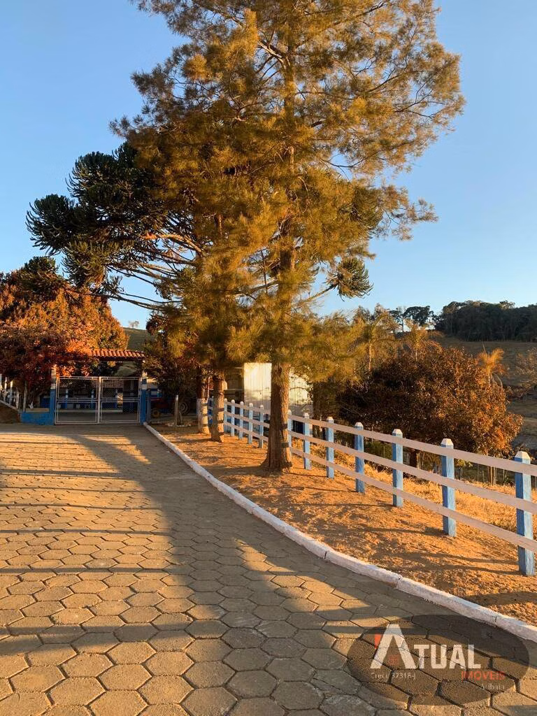 Sítio de 33 ha em Piranguinho, MG