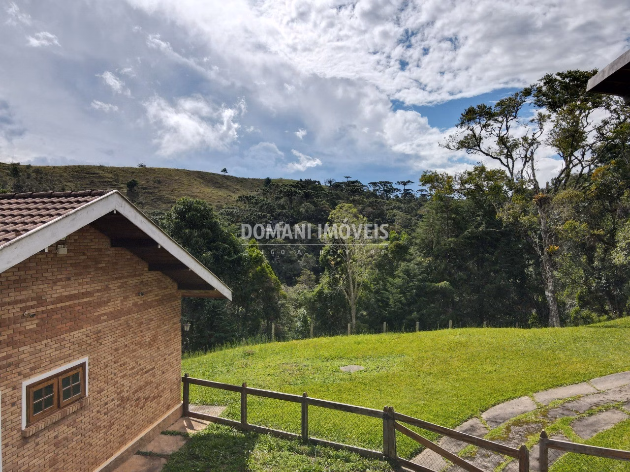 House of 2,260 m² in Campos do Jordão, SP, Brazil