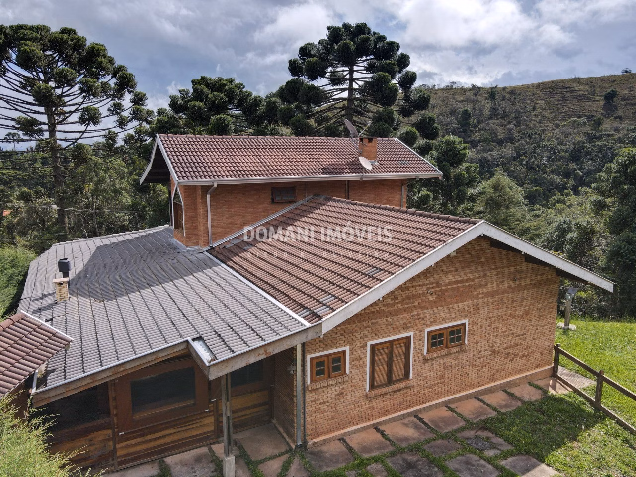 House of 2,260 m² in Campos do Jordão, SP, Brazil