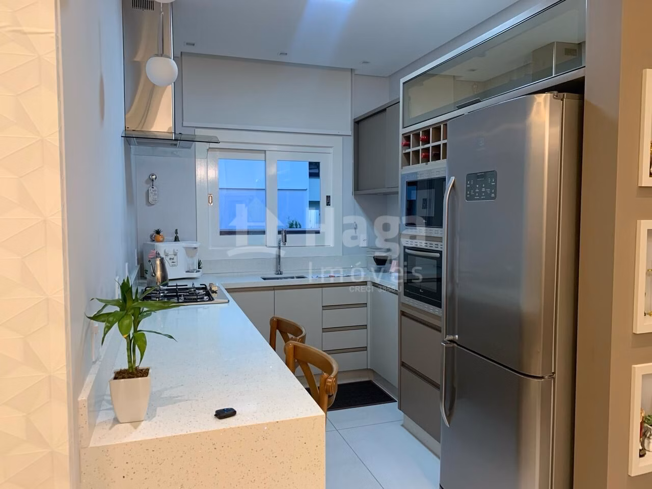 Casa de 450 m² em Brusque, SC