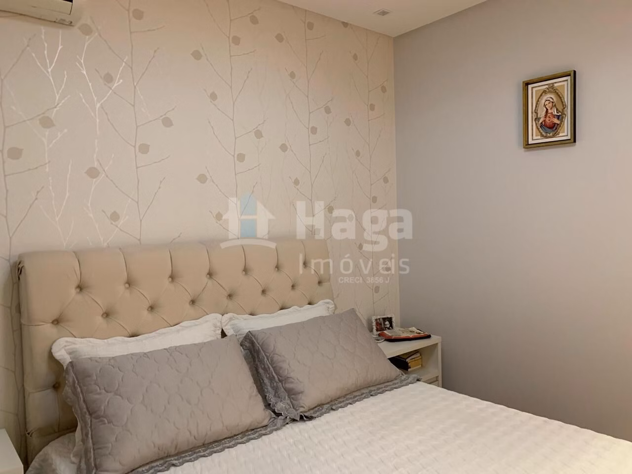 Casa de 450 m² em Brusque, SC