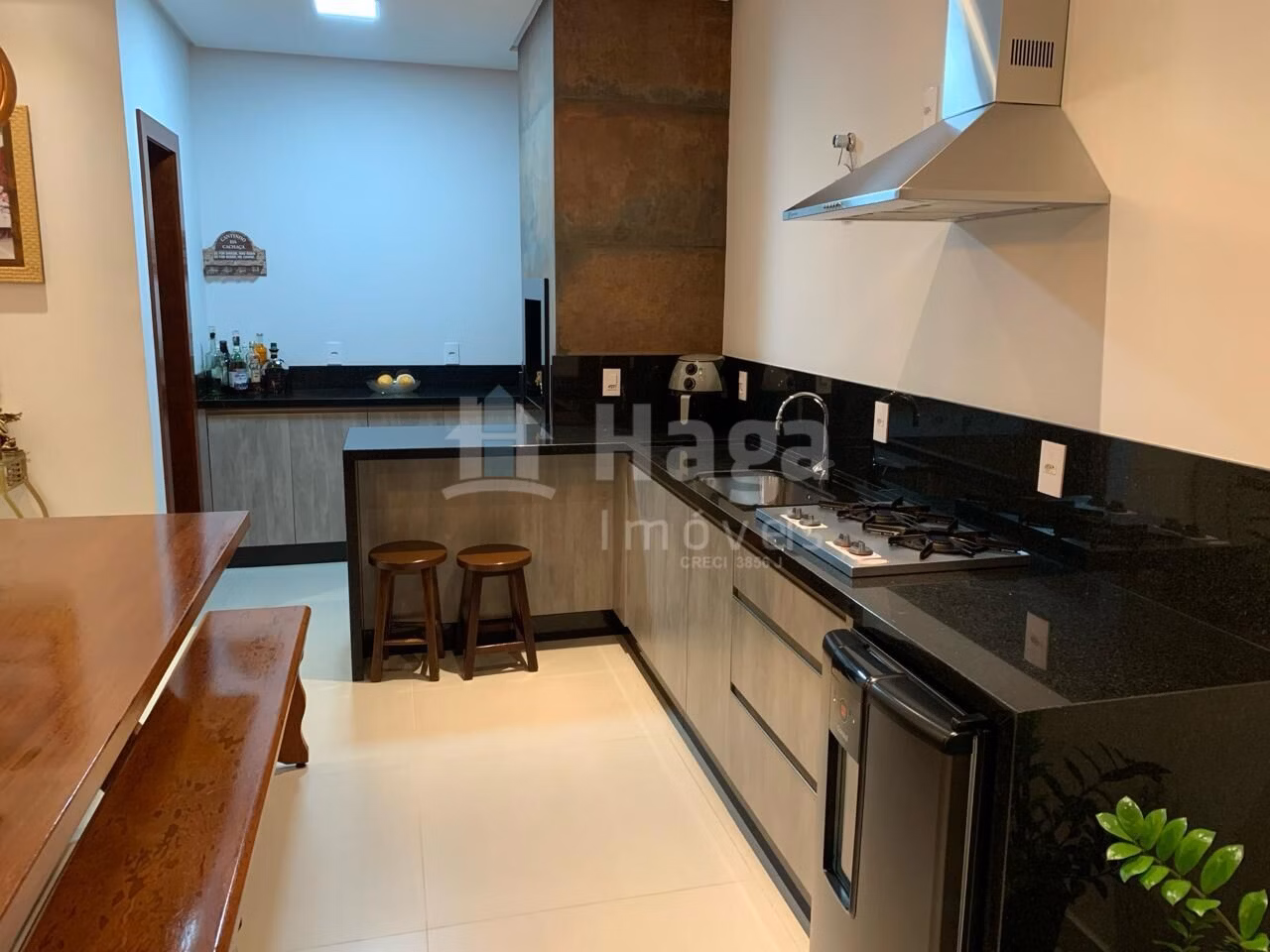 Casa de 450 m² em Brusque, SC