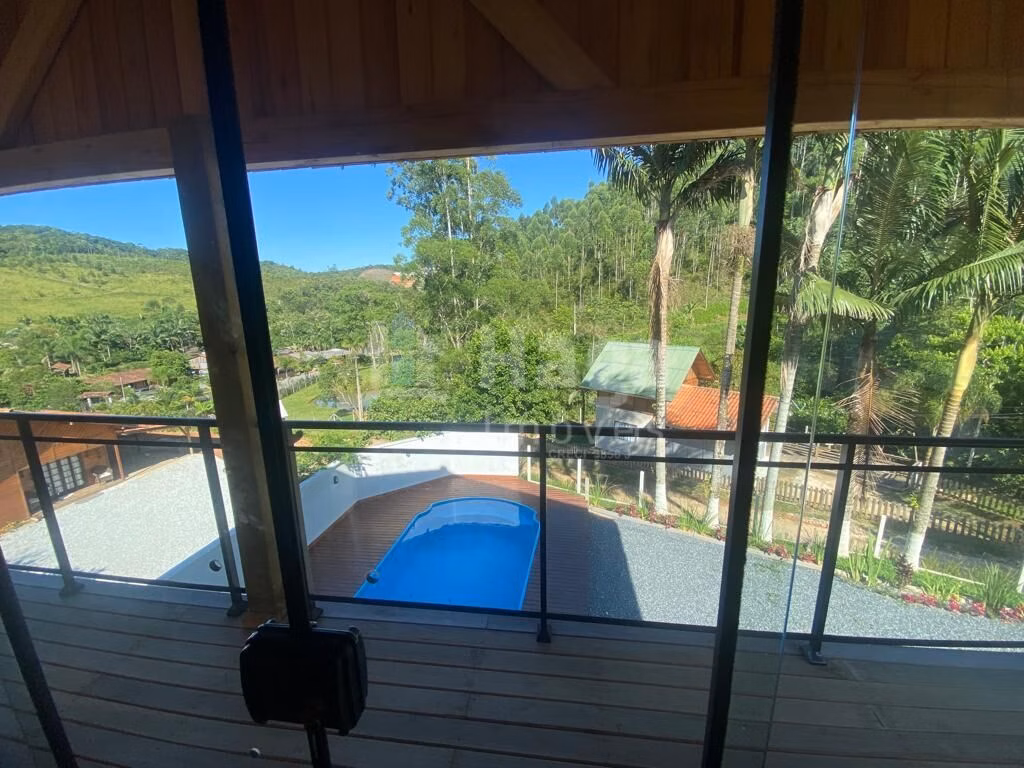 Fazenda de 1.000 m² em Nova Trento, SC