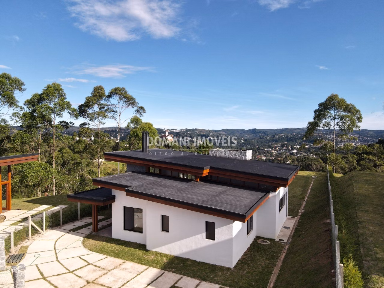 House of 1,120 m² in Campos do Jordão, SP, Brazil