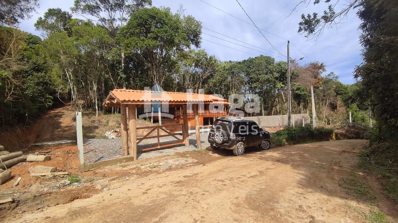 Chácara de 1.200 m² em São João Batista, SC