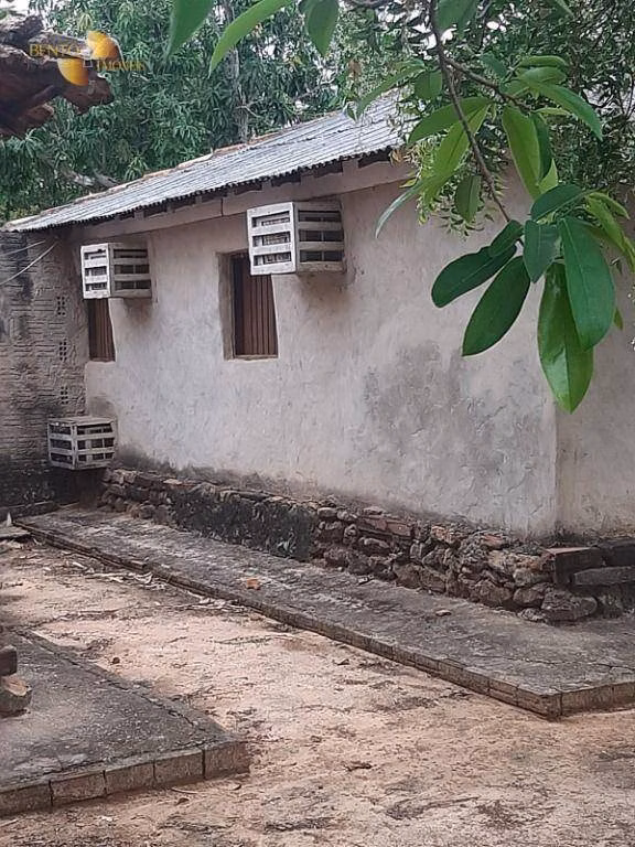 Fazenda de 400 ha em Guiratinga, MT