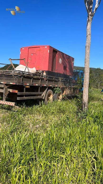 Fazenda de 242 ha em Cáceres, MT