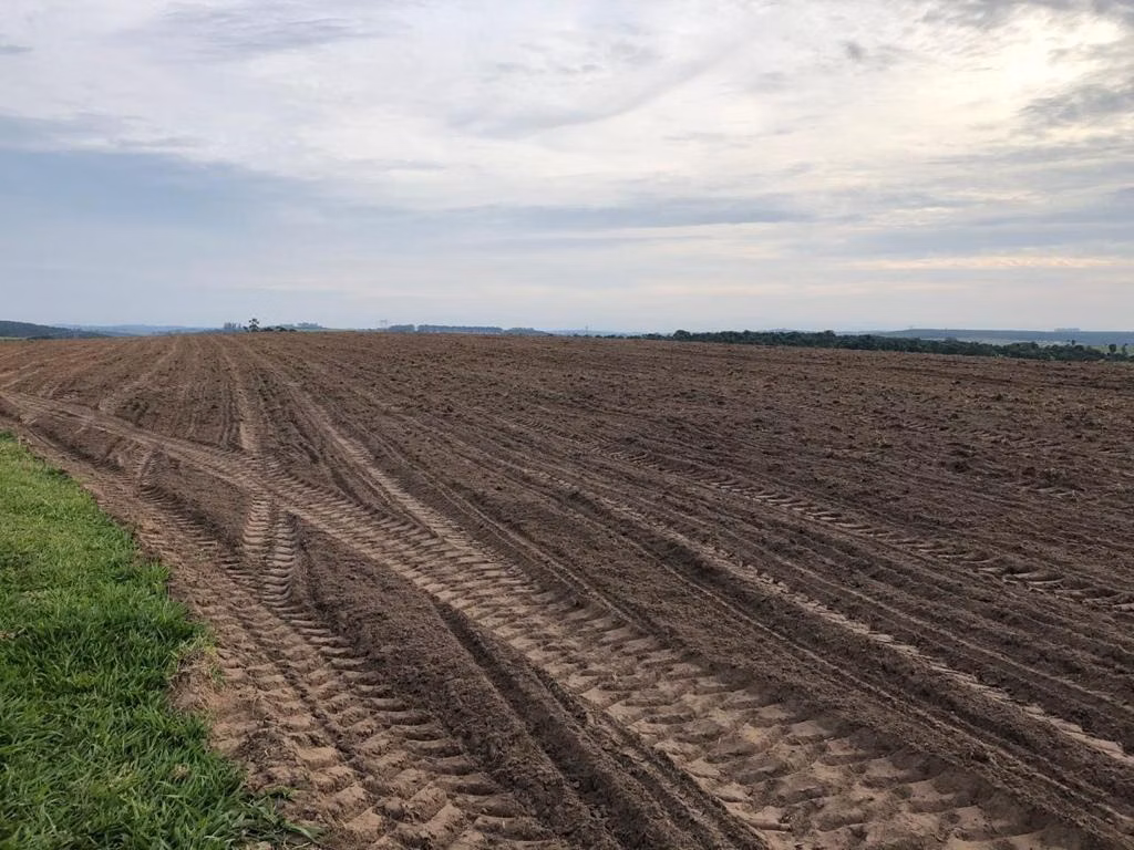 Fazenda de 211 ha em Itapetininga, SP