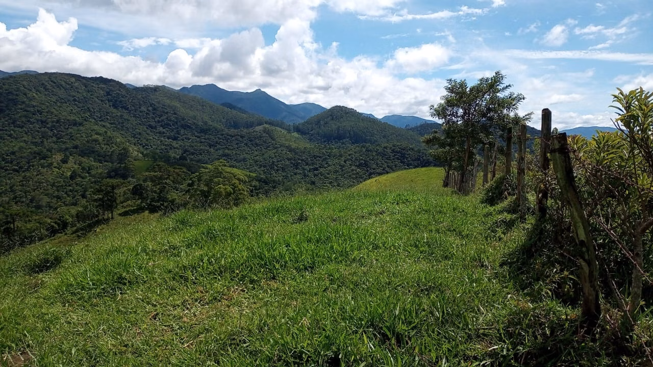 Small farm of 36 acres in São José dos Campos, SP, Brazil