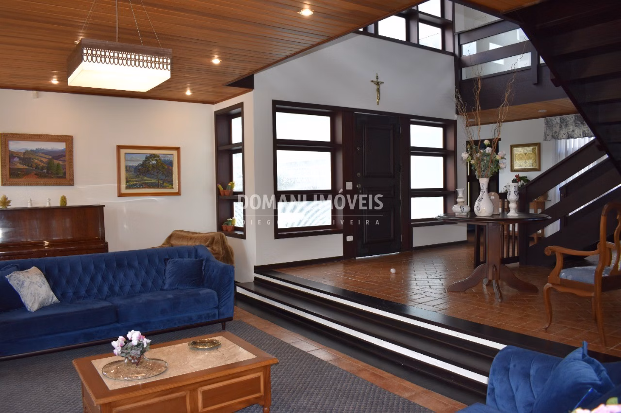 House of 2,180 m² in Campos do Jordão, SP, Brazil