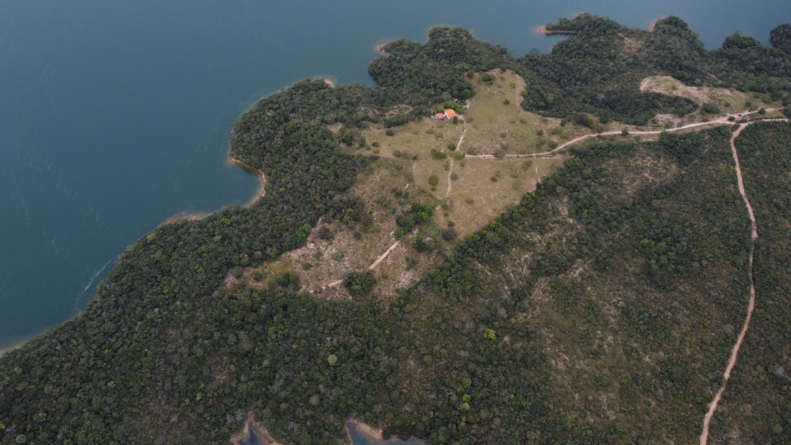 Fazenda de 250 ha em Luziânia, GO