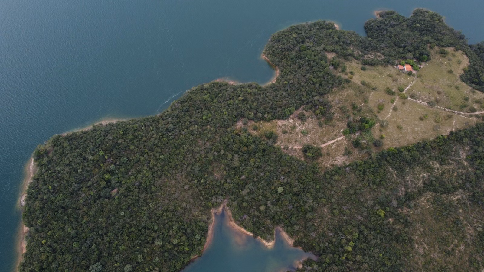 Fazenda de 250 ha em Luziânia, GO