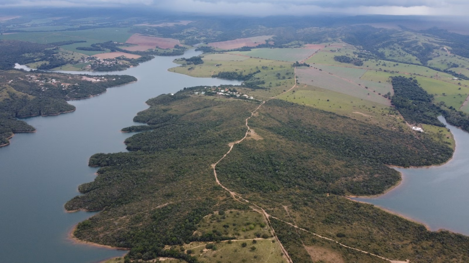 Fazenda de 250 ha em Luziânia, GO