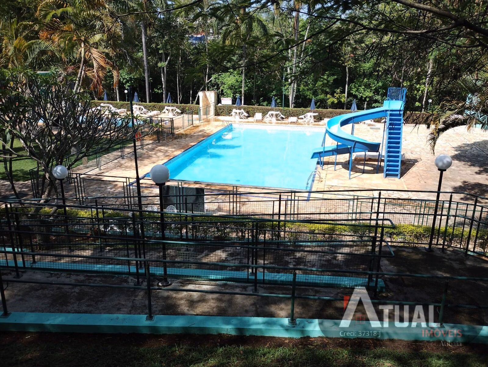 Casa de 1.200 m² em Atibaia, SP