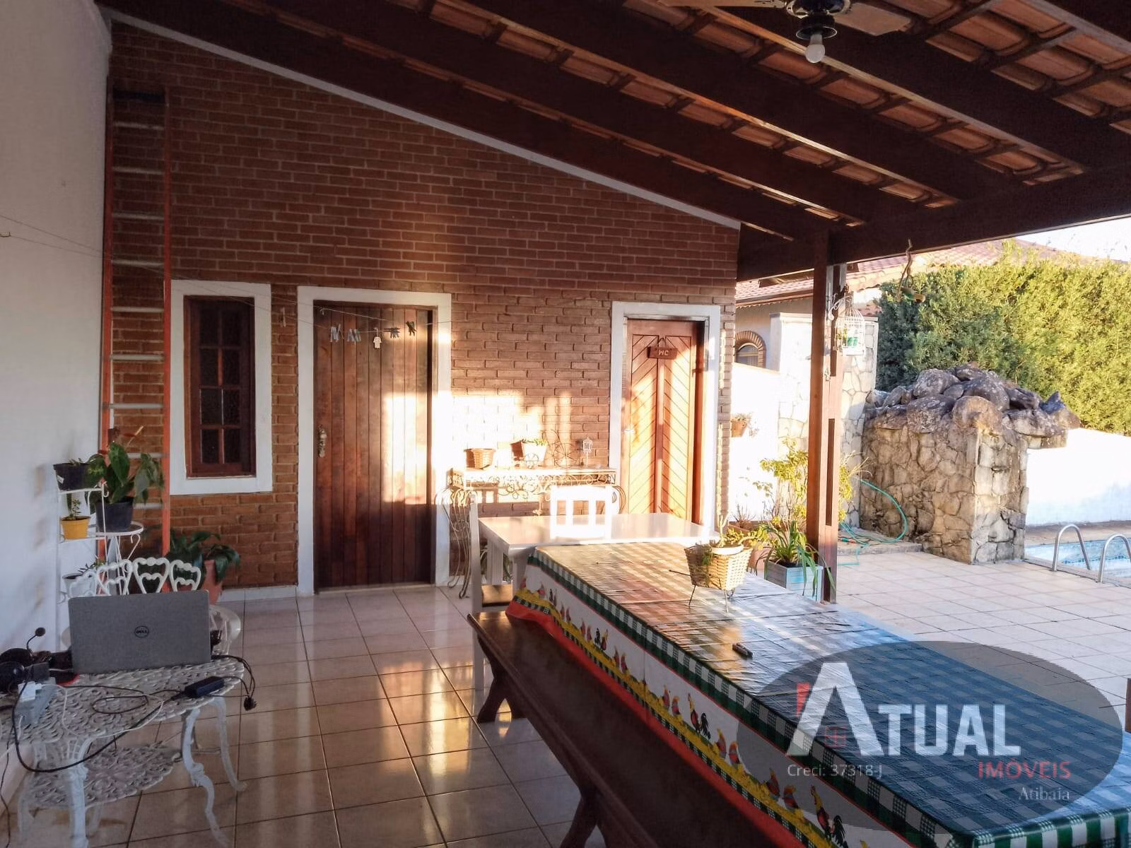 Casa de 1.200 m² em Atibaia, SP