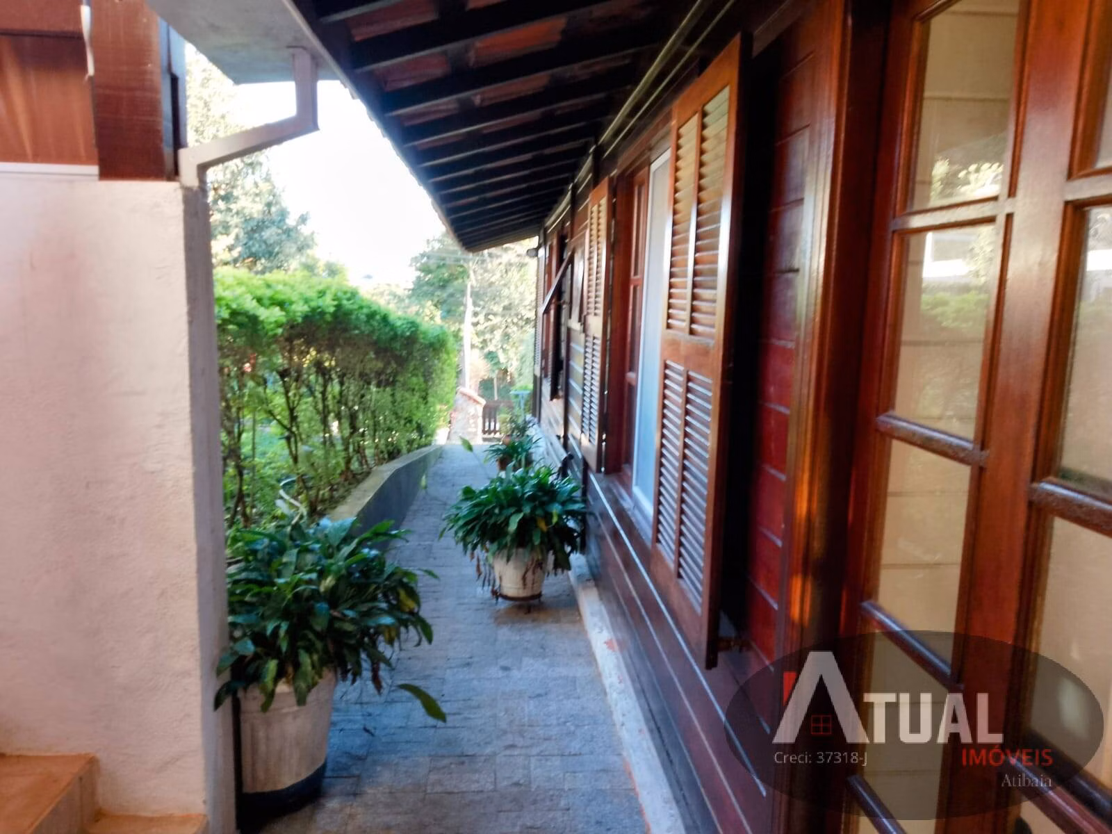 Casa de 1.200 m² em Atibaia, SP