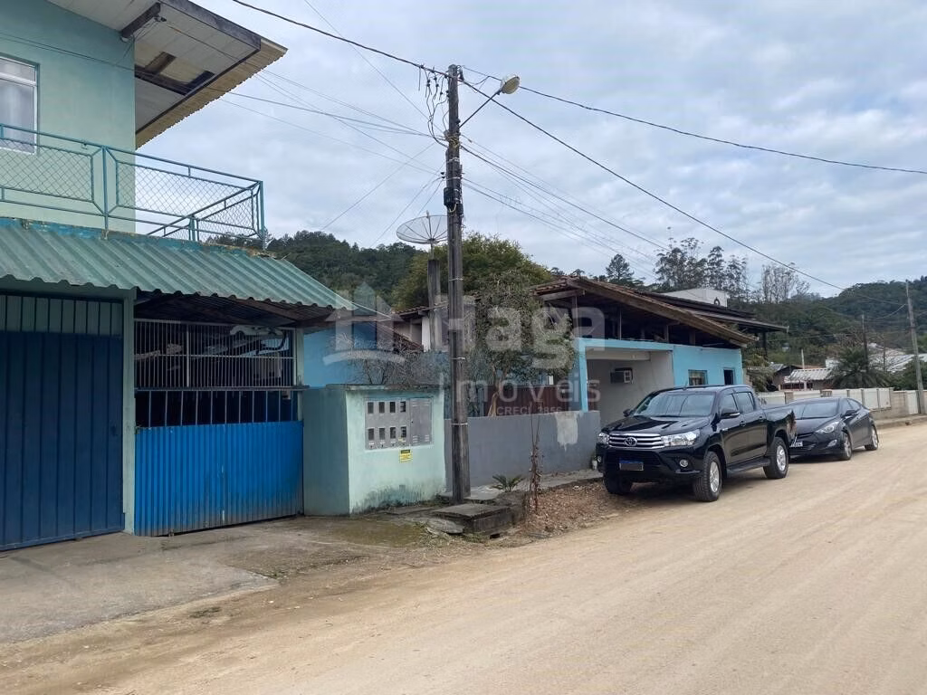 Casa de 700 m² em Guabiruba, SC