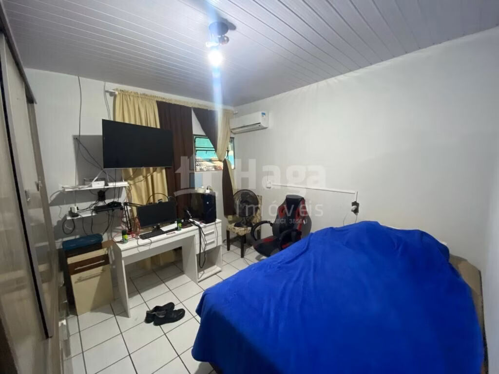 Casa de 700 m² em Guabiruba, SC