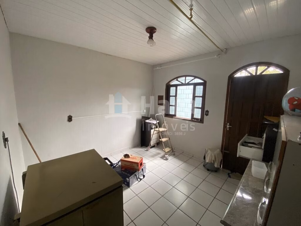 Casa de 700 m² em Guabiruba, SC