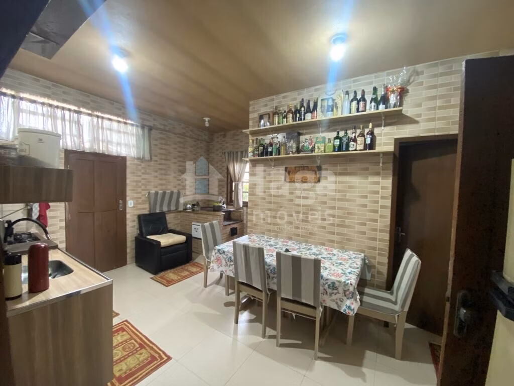Casa de 700 m² em Guabiruba, SC