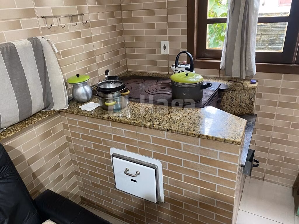 Casa de 700 m² em Guabiruba, SC