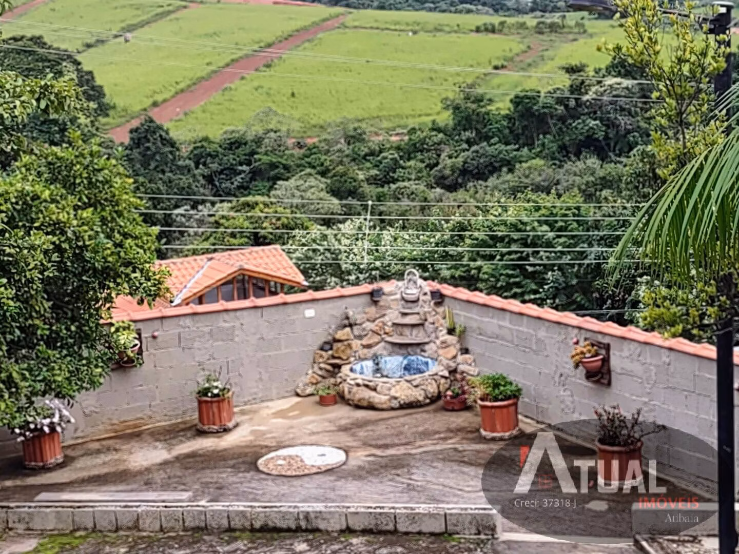 Casa de 1.390 m² em Piracaia, SP