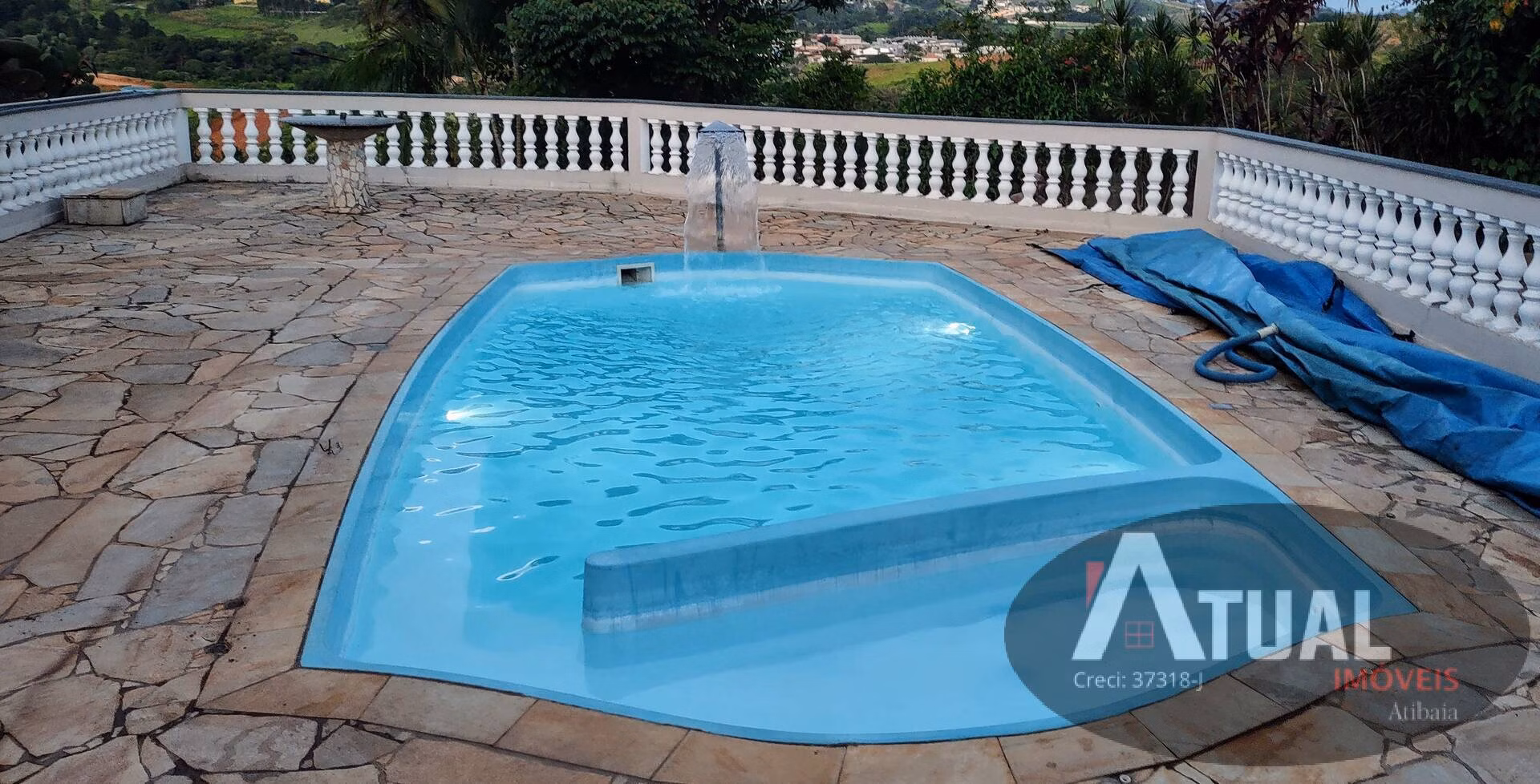 Casa de 1.390 m² em Piracaia, SP